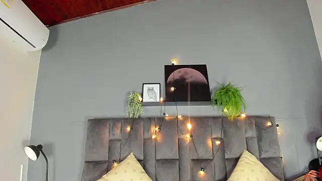 AbbyWathson online show from March 2026 12:00:02 PM