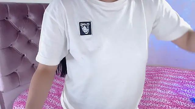 Suzanne abbey online show from February 2025 12:38:02 AM