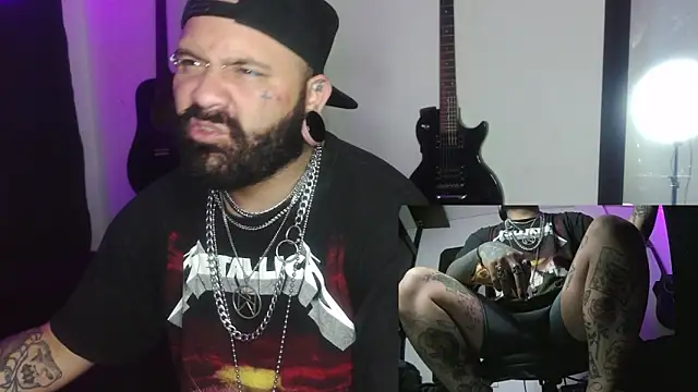 darkclothes online show from December 2024 12:52:01 AM