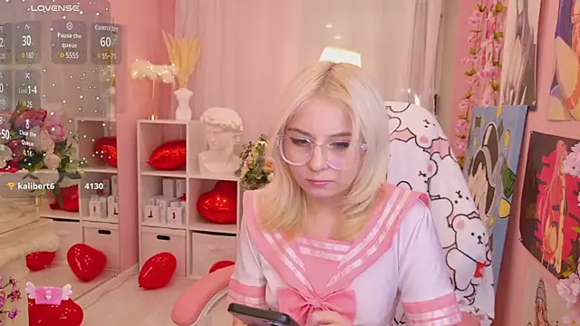 Coconut Mia online show from February 2025 12:39:01 AM