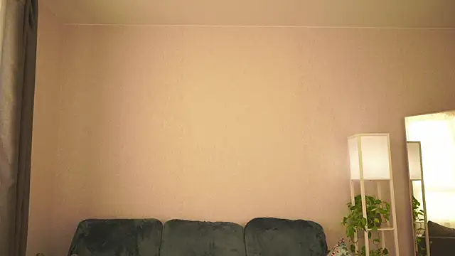 Snapshot of Victoria1Love chatting on February 2025 04:57:02 AM Victoria1Love online show from February 2025 04:57:02 AM