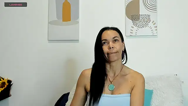 Evawalker  online show from March 2025 04:46:01 AM