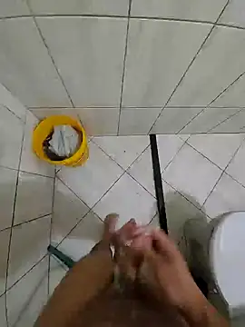 Snapshot of novinho_rosado chatting on December 2024 11:37:02 PM novinho rosado online show from December 2024 11:37:02 PM