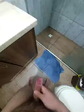 Snapshot of novinho_rosado chatting on January 2025 02:58:02 AM novinho rosado online show from January 2025 02:58:02 AM