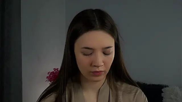 LowOncoming online show from February 2025 01:18:02 AM