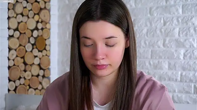 LowOncoming online show from November 2025 02:11:02 AM