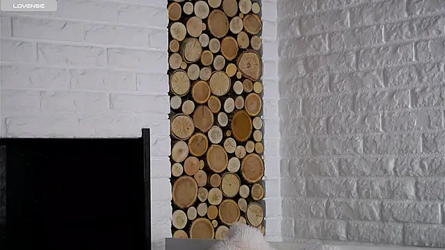 LowOncoming online show from March 2026 01:56:02 AM