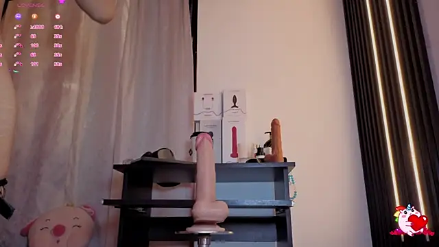 Scarlet Red  online show from November 2025 12:16:02 PM