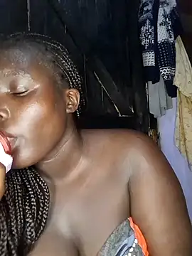 Snapshot of beauty-me_ chatting on January 2025 12:52:01 PM beauty-me online show from January 2025 12:52:01 PM