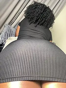 Hugemassivebootie online show from July 2026 06:34:02 PM