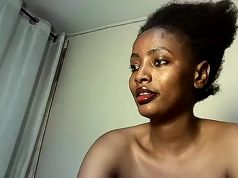 Snapshot of nanaswee chatting on May 2026 04:25:02 PM nanaswee online show from May 2026 04:25:02 PM