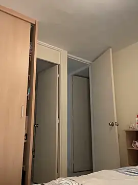 Snapshot of juanasnz99 chatting on December 2025 04:28:02 AM juanasnz99 online show from December 2025 04:28:02 AM