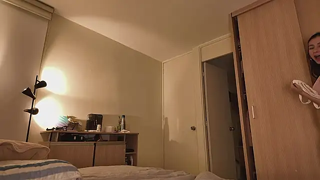 Snapshot of juanasnz99 chatting on February 2026 06:01:02 AM juanasnz99 online show from February 2026 06:01:02 AM