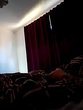 Snapshot of PAULMAXLEO chatting on March 2026 09:26:02 AM PAULMAXLEO online show from March 2026 09:26:02 AM