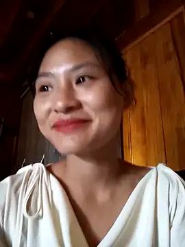 trieungoclnt online show from September 2025 04:03:01 AM