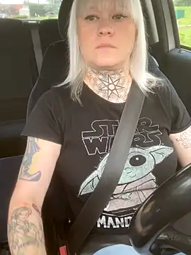 poussichienne online show from October 2025 10:45:02 AM