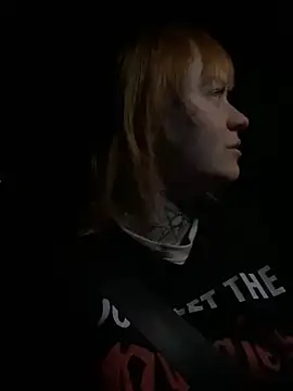 poussichienne online show from March 2026 04:28:02 AM