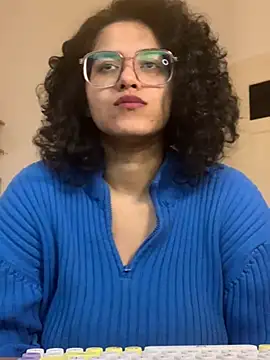 Snapshot of Curvydesifromgermany chatting on January 2025 08:04:01 AM Curvydesifromgermany online show from January 2025 08:04:01 AM