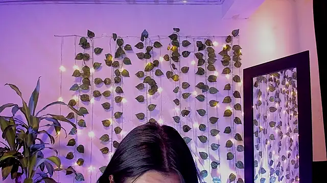 mariiana-diaz online show from February 2025 04:37:01 PM