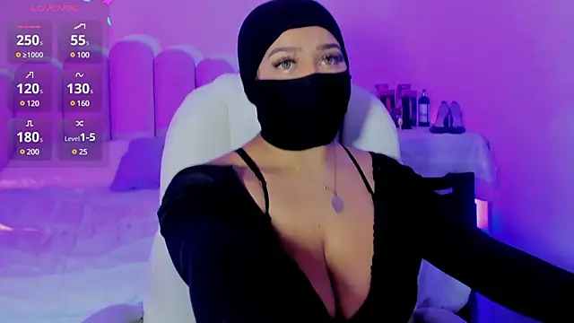 Snapshot of Haanna__ chatting on March 2025 07:04:01 PM Haanna online show from March 2025 07:04:01 PM