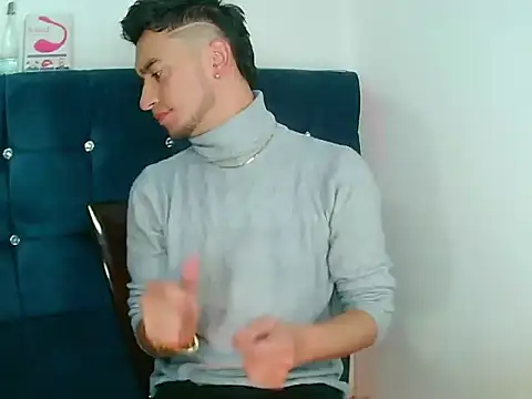 Snapshot of Kevin_Torres chatting on January 2025 10:05:02 AM Kevin Torres online show from January 2025 10:05:02 AM