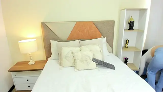 JennaCollins149 online show from February 2025 05:14:01 PM