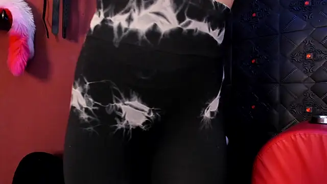 annavi  online show from December 2025 07:10:01 PM