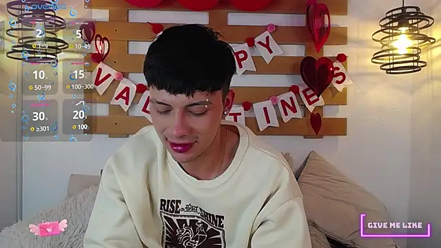 Snapshot of Steev_Novoa chatting on February 2025 10:34:01 AM Steev Novoa online show from February 2025 10:34:01 AM