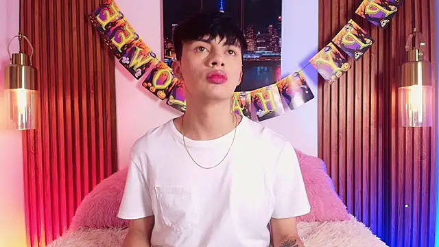 Snapshot of Steev_Novoa chatting on October 2025 09:27:01 PM Steev Novoa online show from October 2025 09:27:01 PM