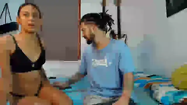 emiandstiv online show from March 2025 08:33:02 PM