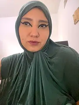 hannahayat online show from November 2025 12:49:02 PM