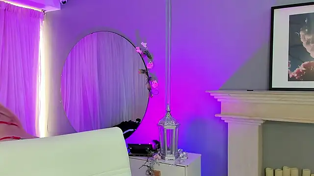 tiffany becker online show from February 2026 01:25:01 PM