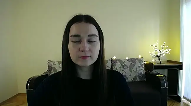 Snapshot of Pretty_shy chatting on February 2025 09:00:02 AM Pretty shy online show from February 2025 09:00:02 AM