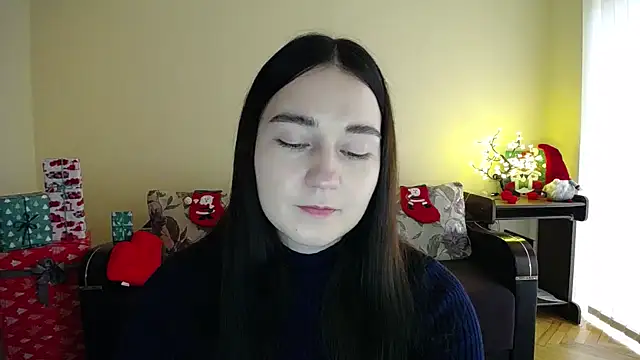 Pretty shy online show from December 2025 09:37:01 AM