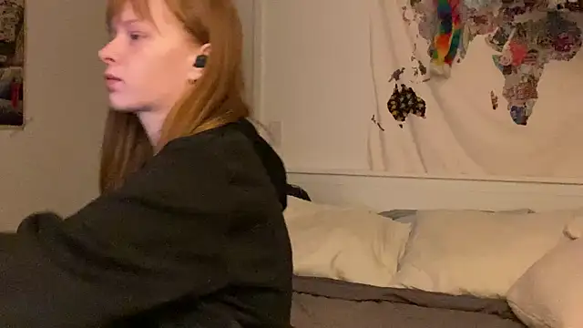 Snapshot of vanessapark chatting on February 2025 11:55:02 PM vanessapark online show from February 2025 11:55:02 PM