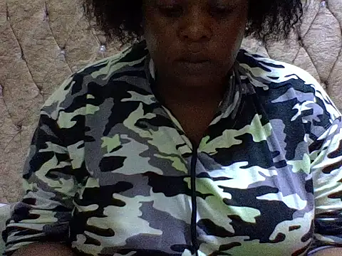 zoey10 online show from December 2025 08:02:01 PM