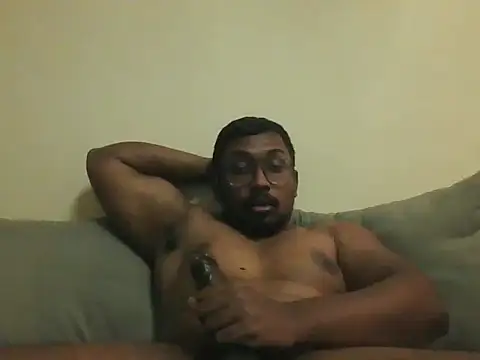 Snapshot of chennaibull101 chatting on April 2026 05:22:02 PM chennaibull101 online show from April 2026 05:22:02 PM