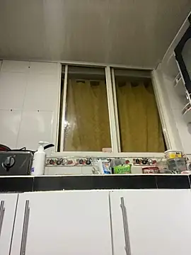 Emiily lee online show from March 2025 09:28:01 AM