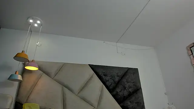 BonnieCute  online show from April 2026 12:10:01 AM