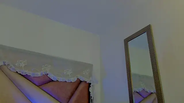 Snapshot of BonnieCute_ chatting on May 2026 11:46:02 PM BonnieCute online show from May 2026 11:46:02 PM