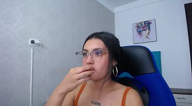 antonella sweetlittle online show from March 2025 06:39:02 PM