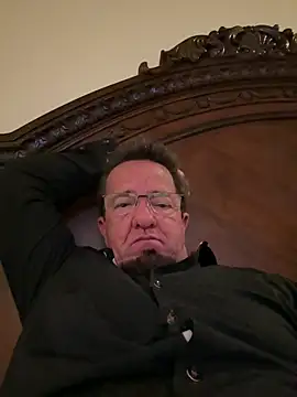 sluttydylan online show from April 2026 07:16:01 AM