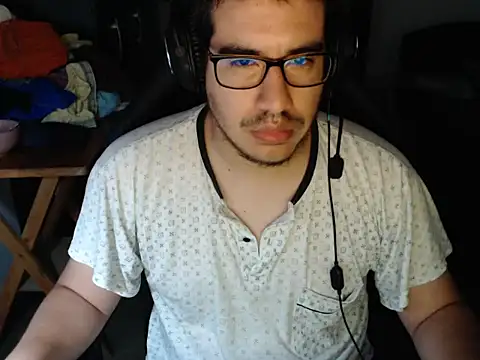 thealfawolf01 online show from January 2025 12:26:02 PM