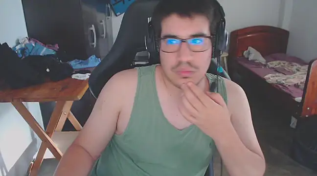 thealfawolf01 online show from March 2025 09:48:02 PM