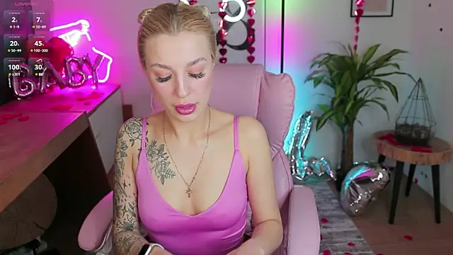 Crystal Barbie online show from February 2025 07:54:01 PM