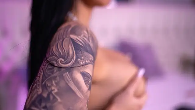 AishaDevoe online show from February 2025 10:58:01 PM