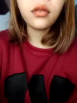 Snapshot of Sofia_xx2 chatting on February 2025 02:53:01 AM Sofia xx2 online show from February 2025 02:53:01 AM