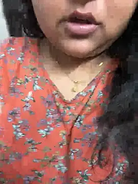 Snapshot of smile_pretty chatting on February 2025 05:57:01 PM smile pretty online show from February 2025 05:57:01 PM