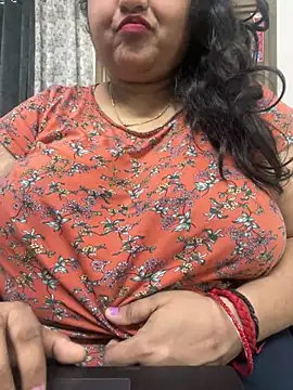 Snapshot of smile_pretty chatting on February 2025 05:43:01 PM smile pretty online show from February 2025 05:43:01 PM