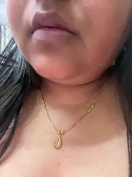 Snapshot of smile_pretty chatting on March 2025 09:26:02 PM smile pretty online show from March 2025 09:26:02 PM